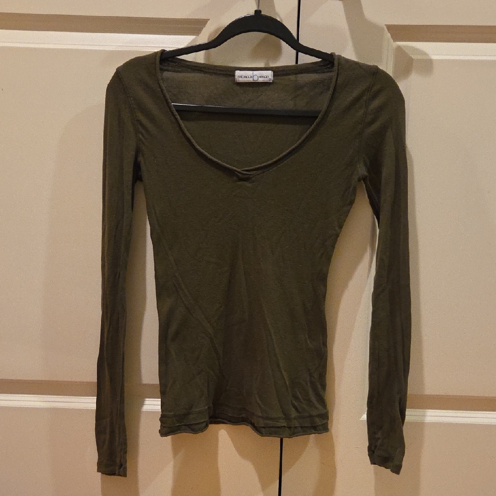 Rebecca Beeson Olive Green Long Sleeve Scoop Neck Top